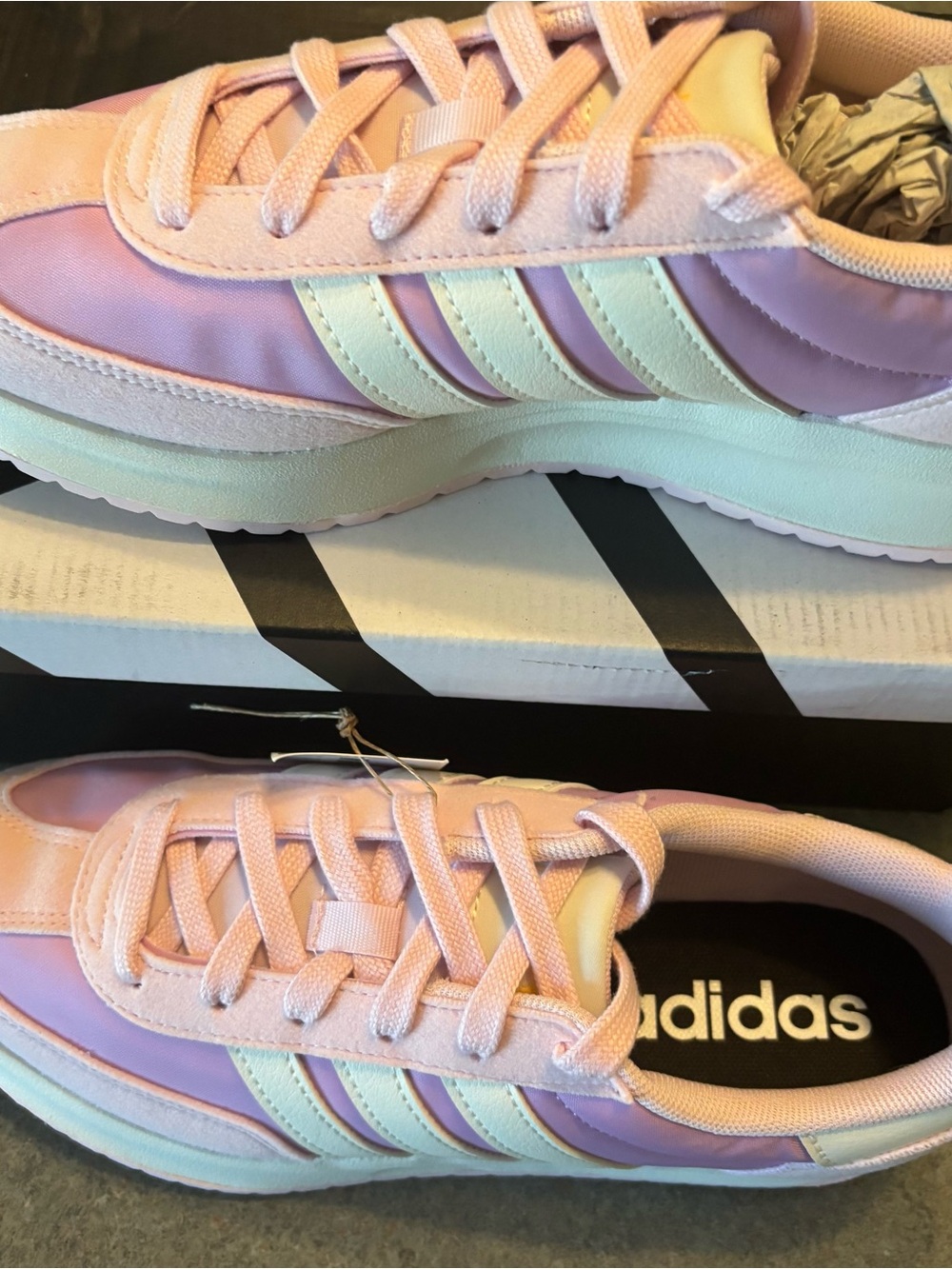 adidas Run 70s 2.0 Pink White Kids Athletic Shoes JS 2306 New!